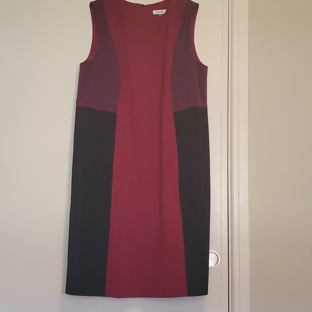Calvin Klein Plus Size Colorblock Sleeveless Sheat